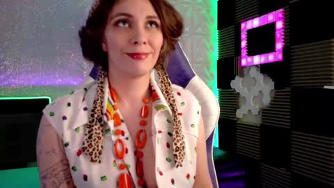 Snapshot of athenaautumn chatting on November 6, 3:18 am Athena Autumn online show from November 6, 3:18 am