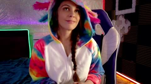 Athena Autumn online show from April 2, 2:31 am