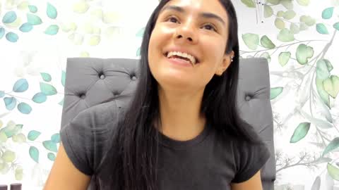 Atilana Diaz online show from December 31, 3:53 pm