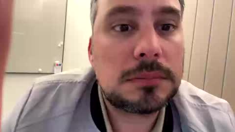 atlchris89 online show from April 9, 7:30 pm