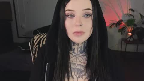 online every day between 10am-23pm online show from November 27, 6:37 am