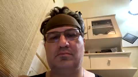 Snapshot of atozzzz chatting on October 12, 1:26 am atozzzz online show from October 12, 1:26 am