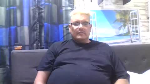 Snapshot of atr2424 chatting on January 29, 10:16 am A online show from January 29, 10:16 am