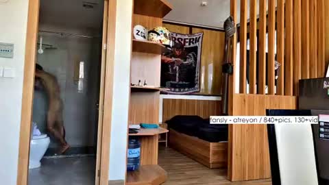 fansly - atreyon online show from July 25, 2:42 am