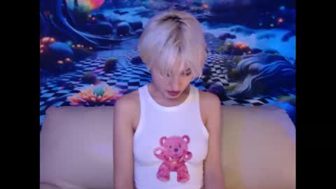 Aubrey online show from December 7, 6:37 pm