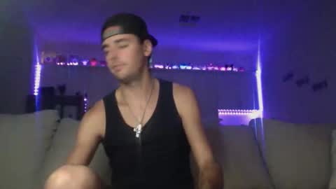 Snapshot of audicutie96 chatting on November 4, 1:27 am Audi online show from November 4, 1:27 am