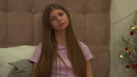 Audrey online show from December 11, 9:30 am