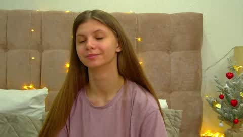 Audrey online show from December 21, 6:41 am