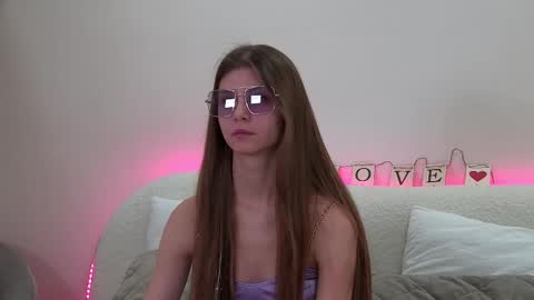 Audrey online show from February 18, 8:05 am