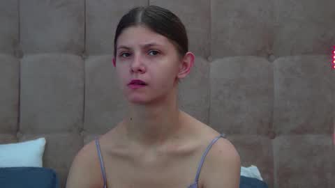 Audrey online show from October 3, 6:43 am