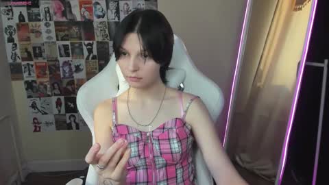 Snapshot of audreyykim chatting on October 20, 9:32 am Audrey online show from October 20, 9:32 am