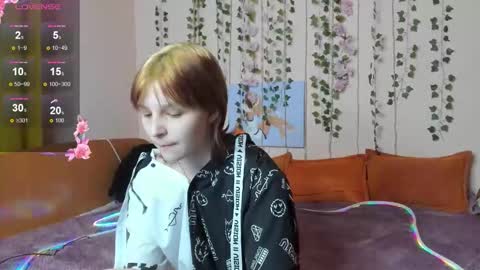 Snapshot of audreyykim chatting on December 2, 8:08 am Audrey online show from December 2, 8:08 am