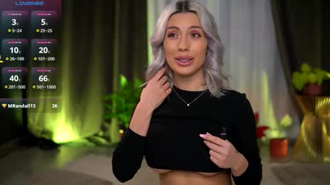 Isabella online show from March 13, 2:34 pm