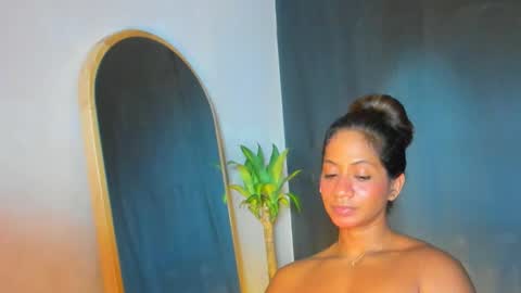 Audry online show from February 13, 9:33 pm