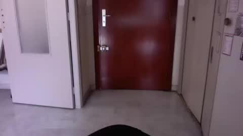 Snapshot of auguste061400 chatting on March 4, 9:18 am auguste061400 online show from March 4, 9:18 am