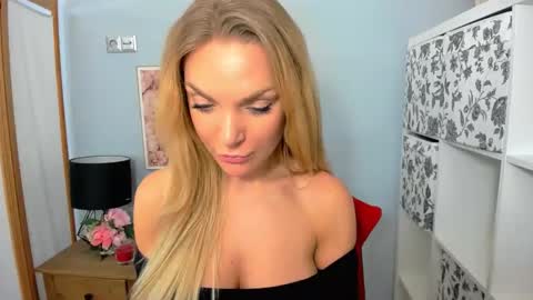 AulloraSensual online show from December 16, 9:46 am