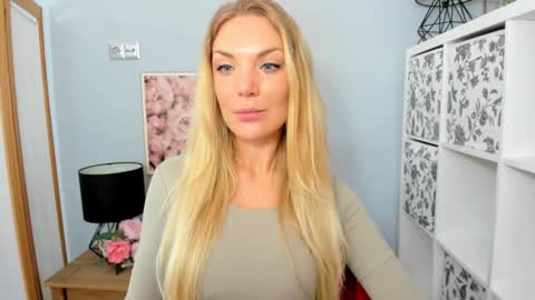 AulloraSensual online show from January 27, 6:41 am