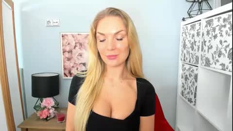 AulloraSensual online show from March 3, 12:05 pm