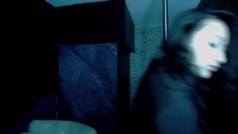 aura_cute_ online show from April 16, 2:51 pm