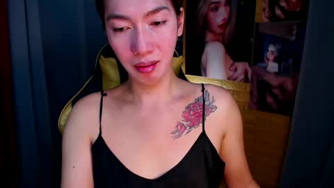 Snapshot of aurakharisma_xx chatting on September 18, 5:20 am Miss awra online show from September 18, 5:20 am