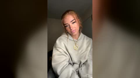 auriamist online show from February 11, 4:50 am