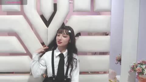 aurora online show from February 26, 11:15 pm