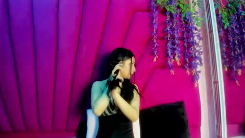 aurora online show from October 15, 6:41 pm