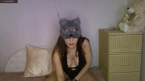 Naughty Cat online show from March 2, 1:52 am