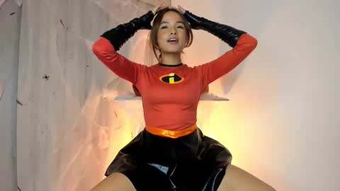 Sharith  online show from October 28, 1:42 am