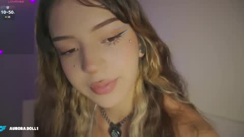 Snapshot of aurora_doll1 chatting on May 8, 10:48 pm A U R O R A online show from May 8, 10:48 pm