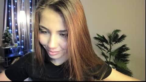 Aurora online show from January 10, 1:02 pm