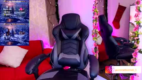 Aurora online show from November 27, 4:36 am