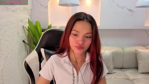 Snapshot of aurora_tp chatting on February 8, 2:37 am AURORA online show from February 8, 2:37 am