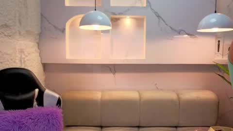 Snapshot of aurora_tp chatting on March 4, 2:28 am AURORA online show from March 4, 2:28 am