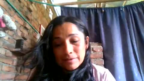 Snapshot of auroraangels1 chatting on May 13, 2:14 pm auroraangels1 online show from May 13, 2:14 pm