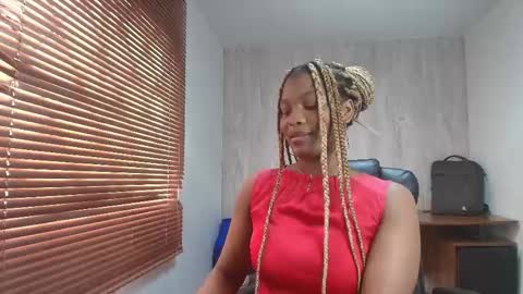 Ariana online show from October 27, 6:45 pm