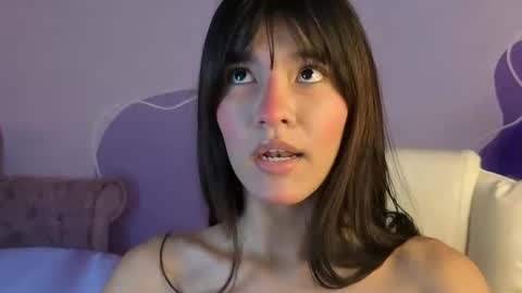 auroracute2 online show from January 6, 1:37 pm