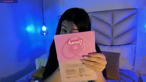 Aurora online show from February 26, 8:00 pm