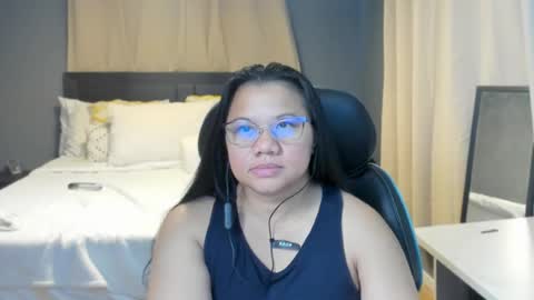 Auroramaze88 online show from June 19, 8:56 pm