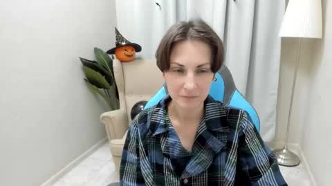 Aurora online show from October 27, 3:49 pm