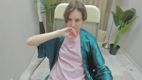 Aurora online show from April 11, 3:38 pm