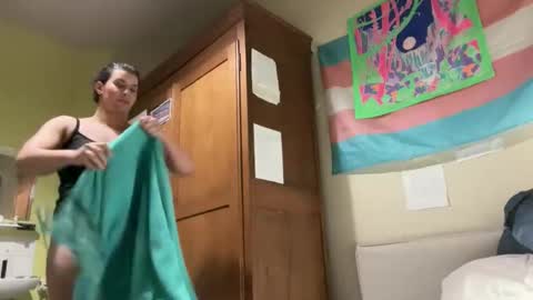 aurore_wave online show from March 22, 8:34 pm