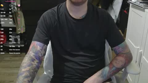 Snapshot of ausmopolitan chatting on February 10, 2:37 am ausmopolitan online show from February 10, 2:37 am