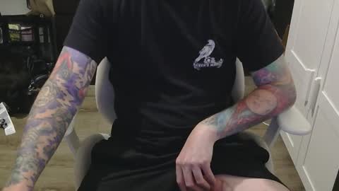 Snapshot of ausmopolitan chatting on February 17, 12:07 am ausmopolitan online show from February 17, 12:07 am