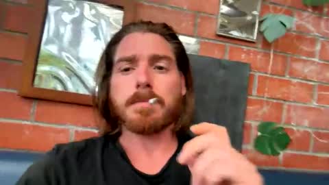 Snapshot of aussie_surf_dude chatting on February 18, 4:30 am Aussie online show from February 18, 4:30 am