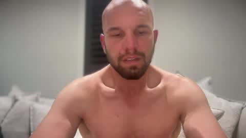 aussieboycal online show from June 28, 11:27 am