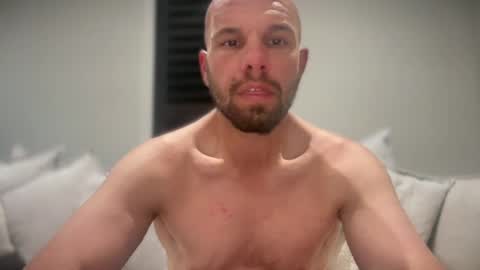 aussieboycal online show from July 3, 12:11 pm
