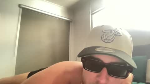 youngaussiecock619 online show from January 17, 8:52 am