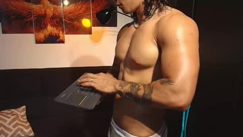 Austin online show from November 10, 9:25 pm