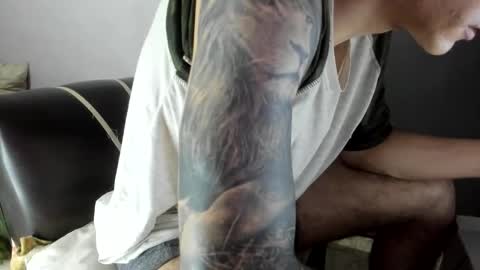 austin1119a online show from December 4, 5:28 am